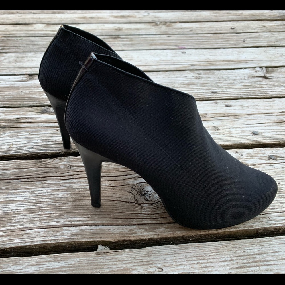 Antonio Melani Elastic Bootie